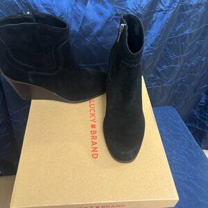 LUCKY BRAND LK-WALTZ BLACK BOOTS